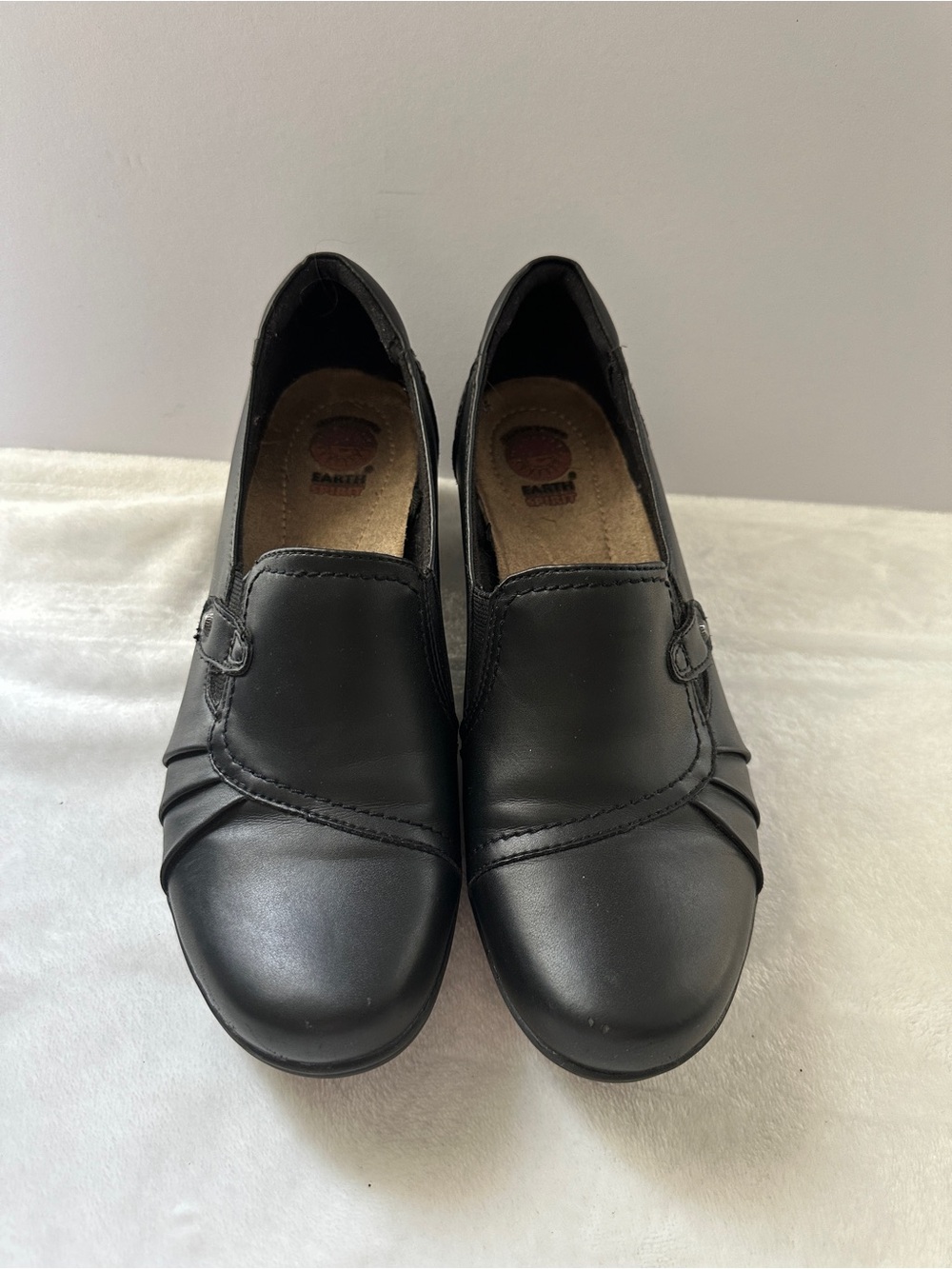 Earth Origins Shoes size 9 Black Slip on comfort Shoe Character Shoe 1.5” heel